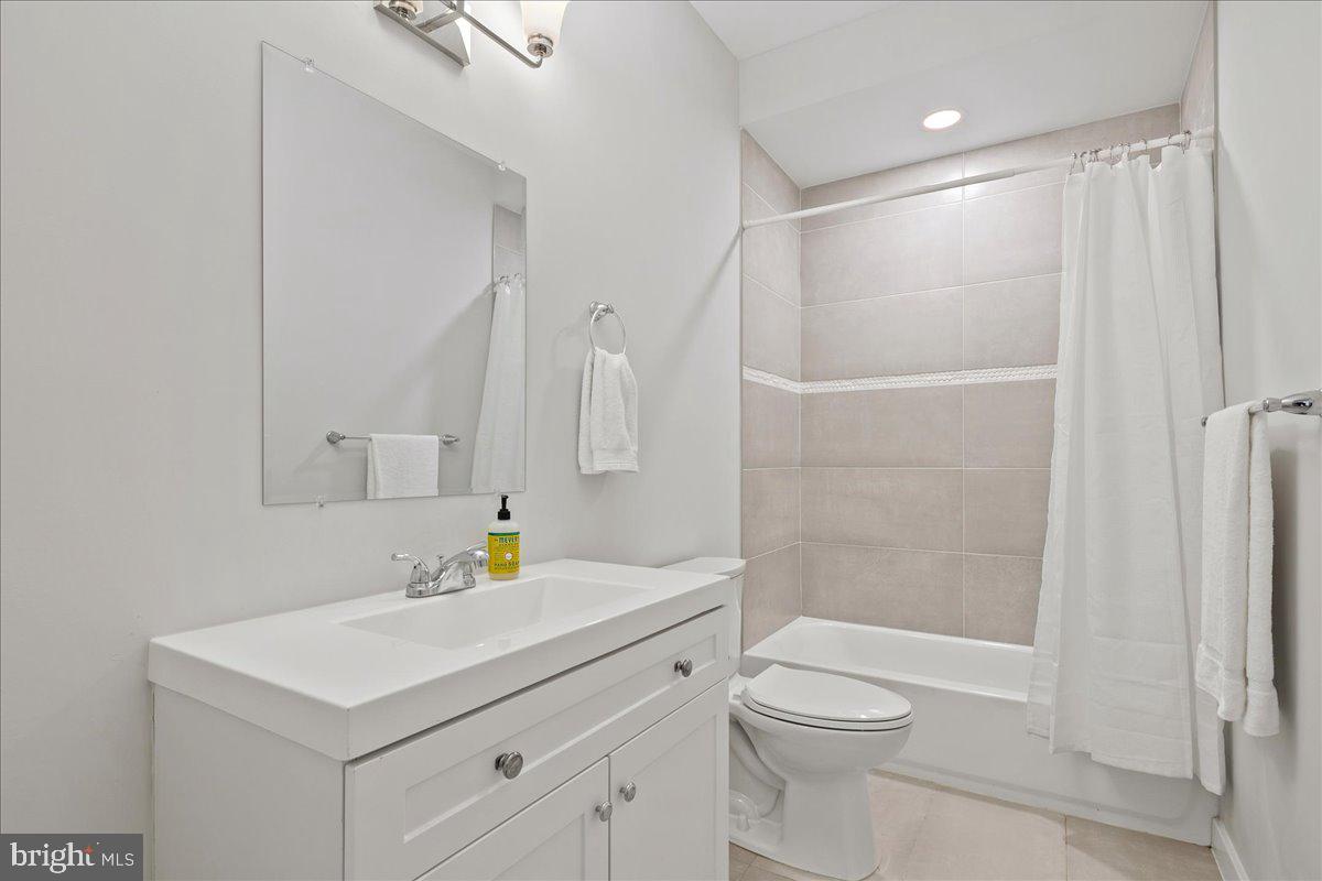 2503 BURNS STREET SE