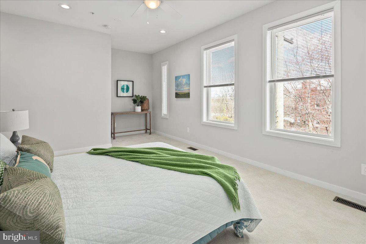 2503 BURNS STREET SE