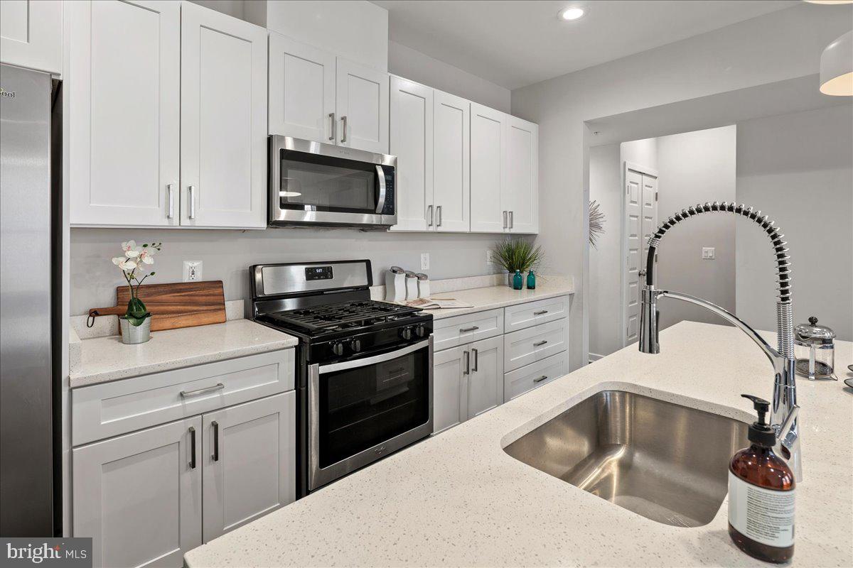 2503 BURNS STREET SE