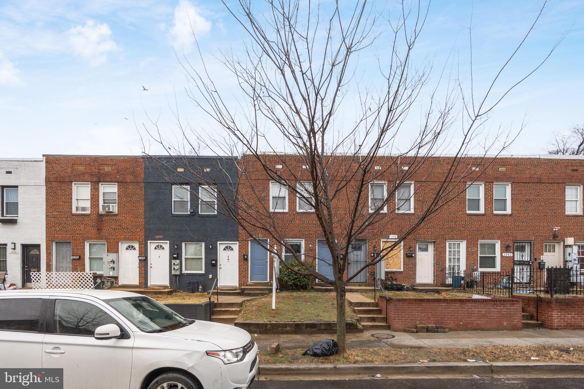 1238 SIMMS PLACE NE A