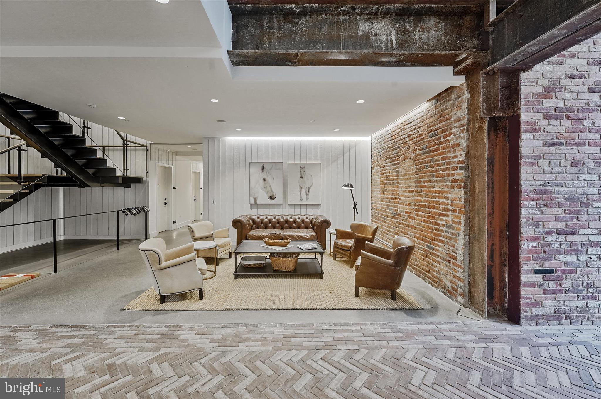 57 N N ST STREET NW 125