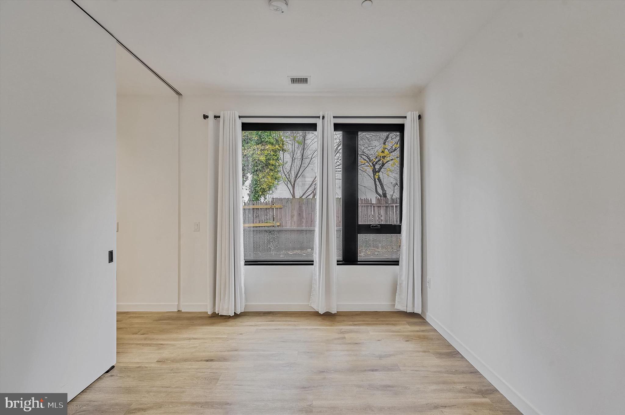 57 N N ST STREET NW 125