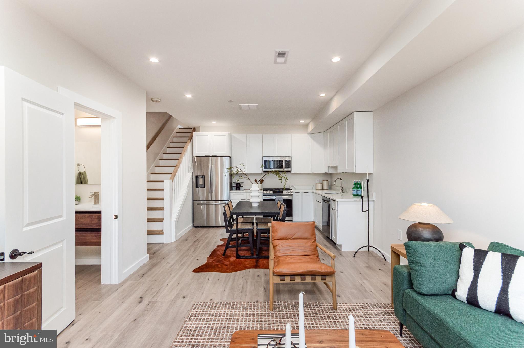 2116 4TH STREET NE B