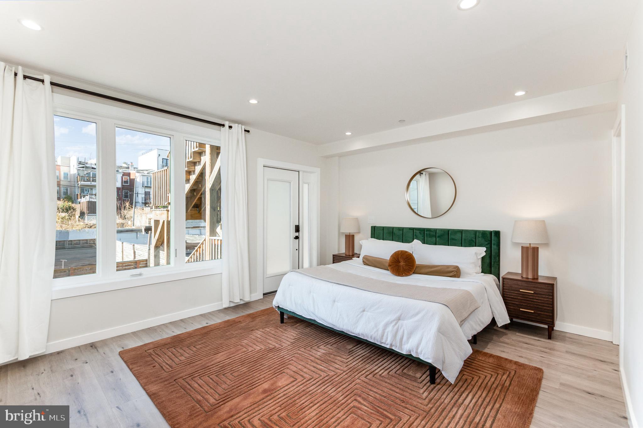 2116 4TH STREET NE B