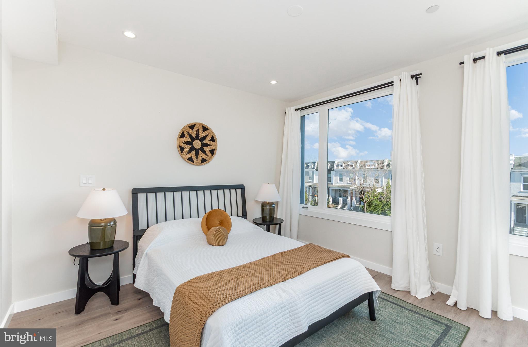 2116 4TH STREET NE B