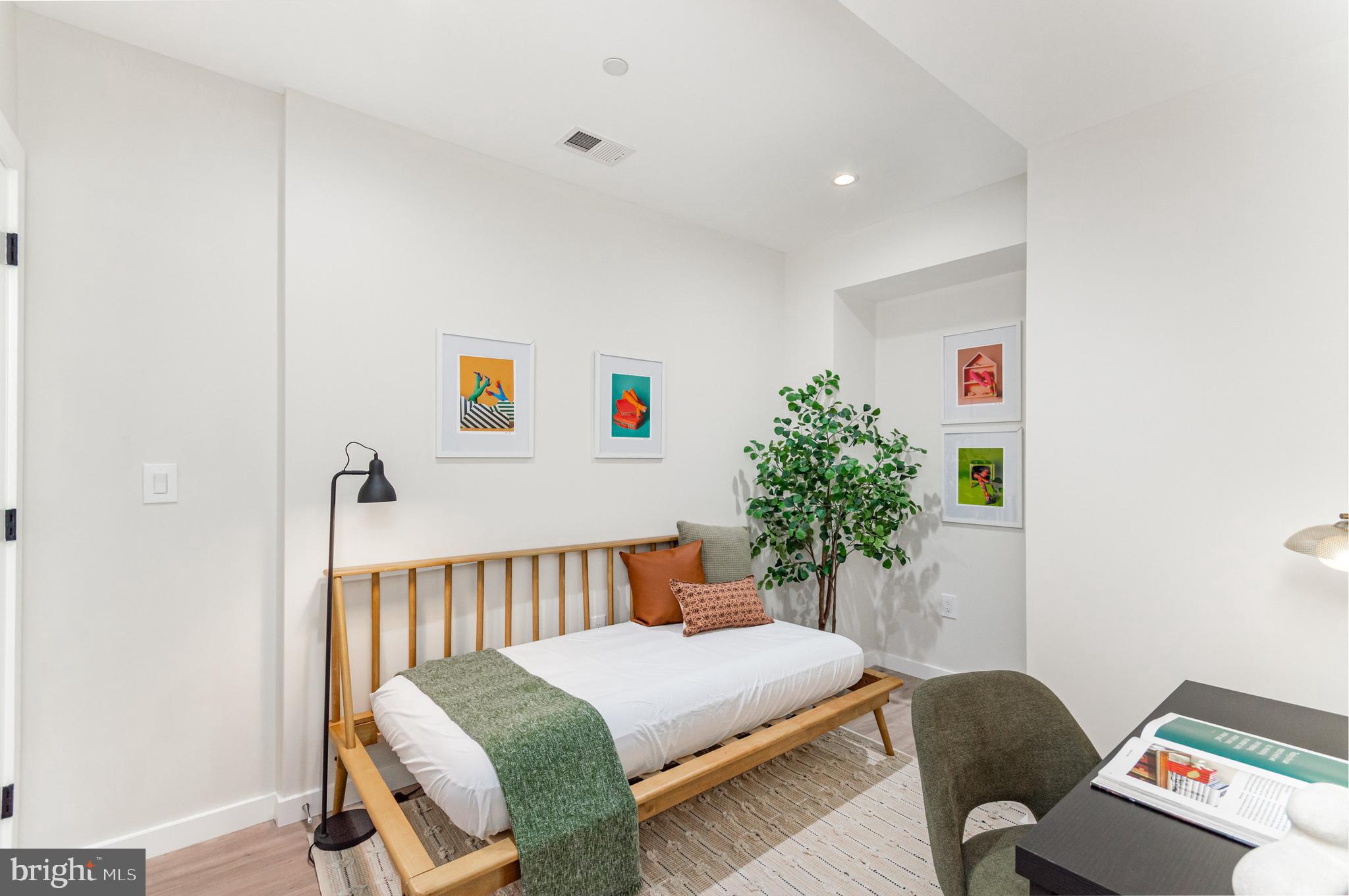 2116 4TH STREET NE B