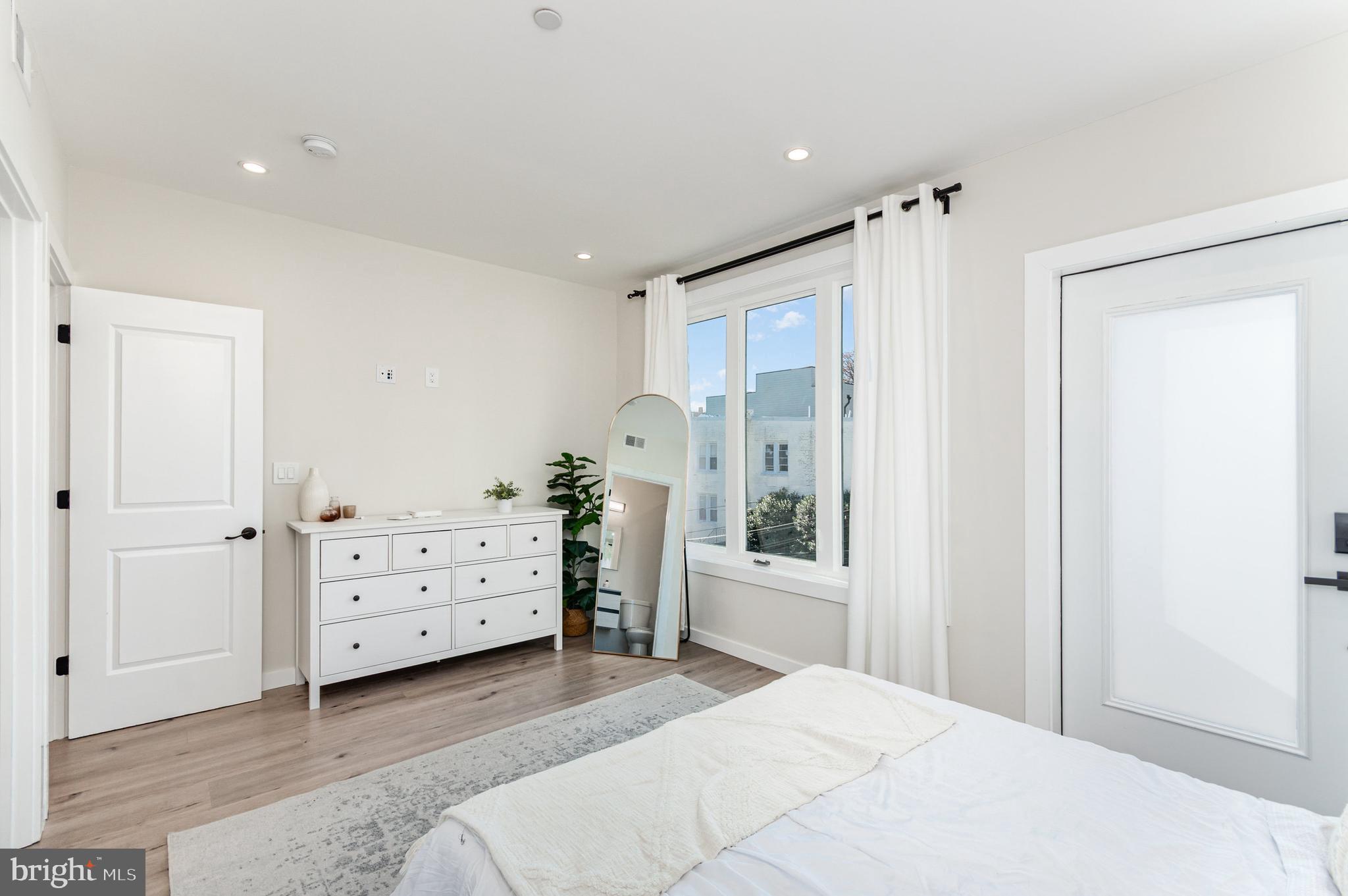 2116 4TH STREET NE A