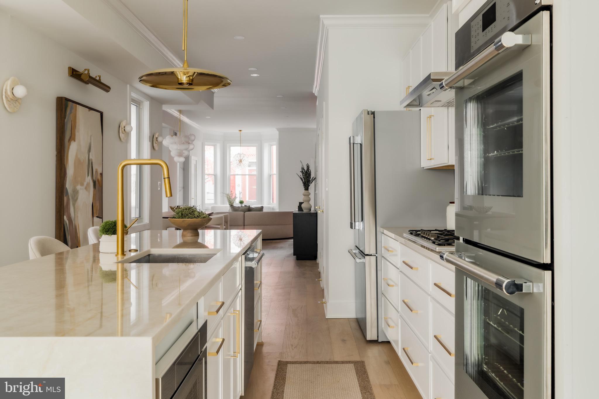 932 FRENCH STREET NW