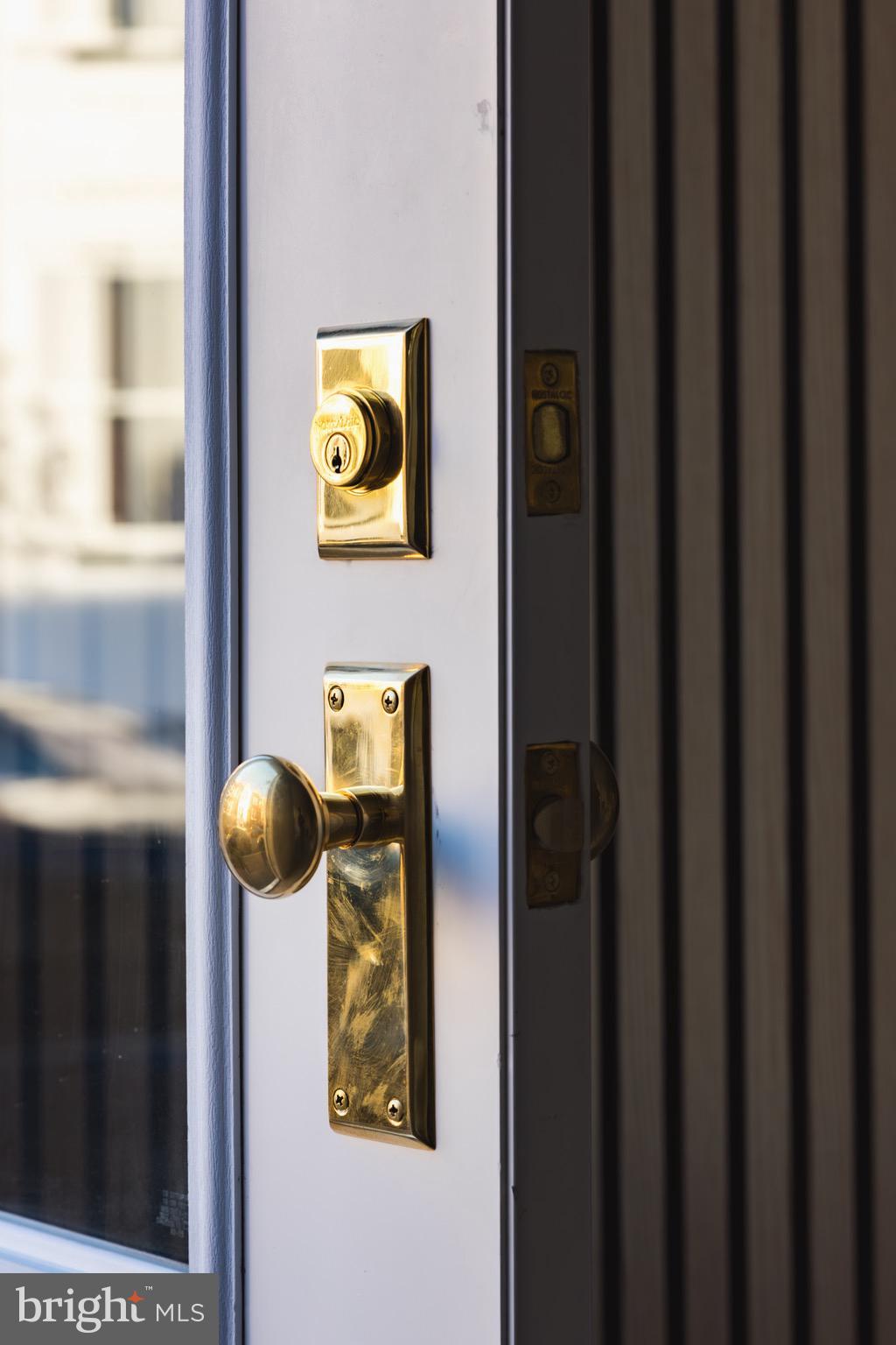 932 FRENCH STREET NW