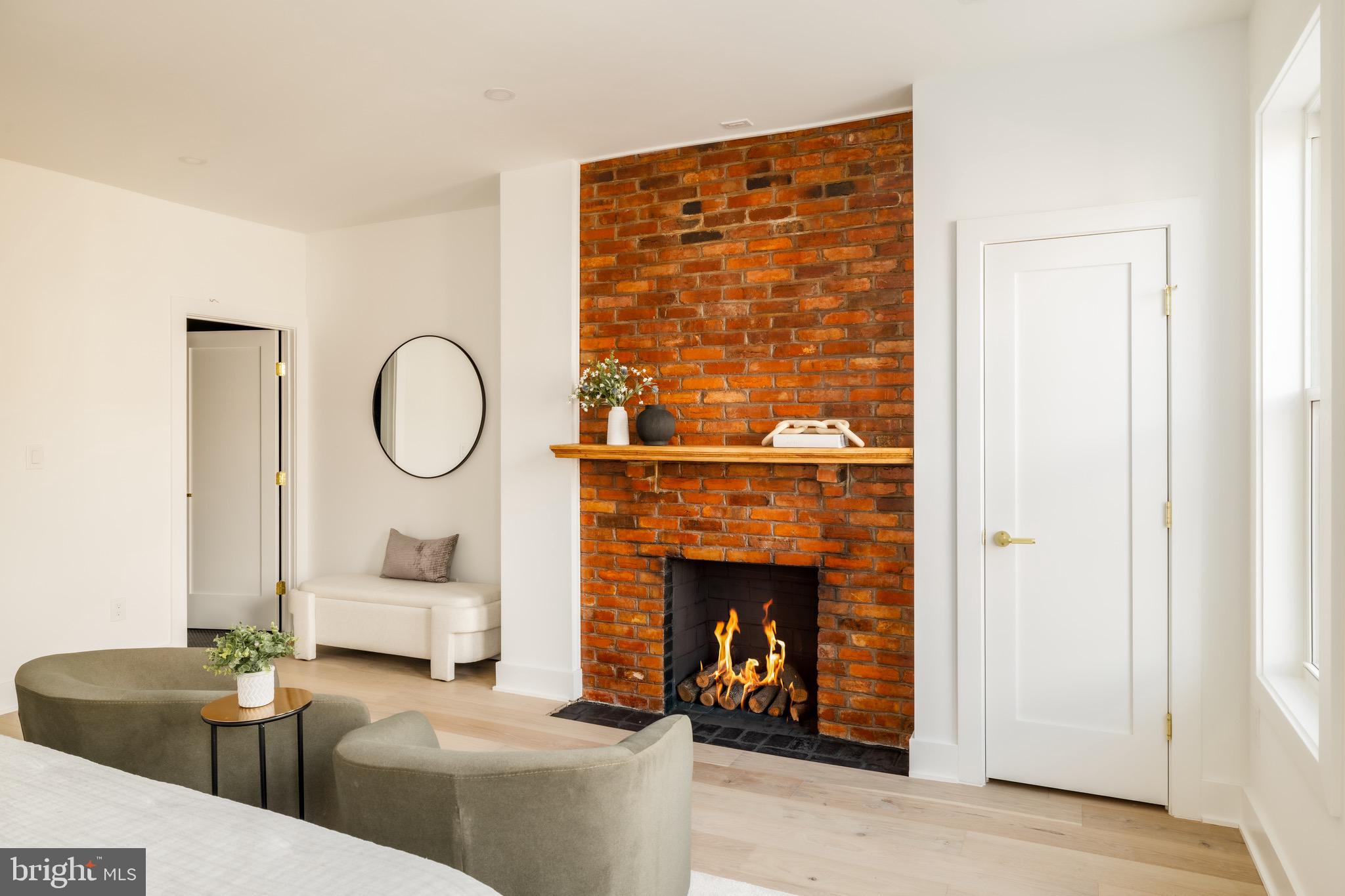 932 FRENCH STREET NW