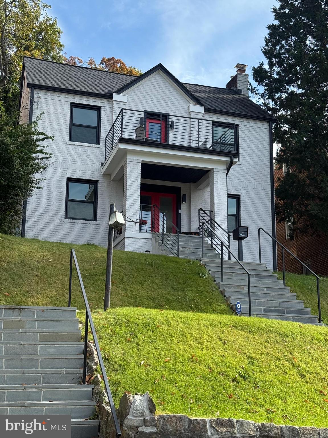 3323 CARPENTER STREET SE