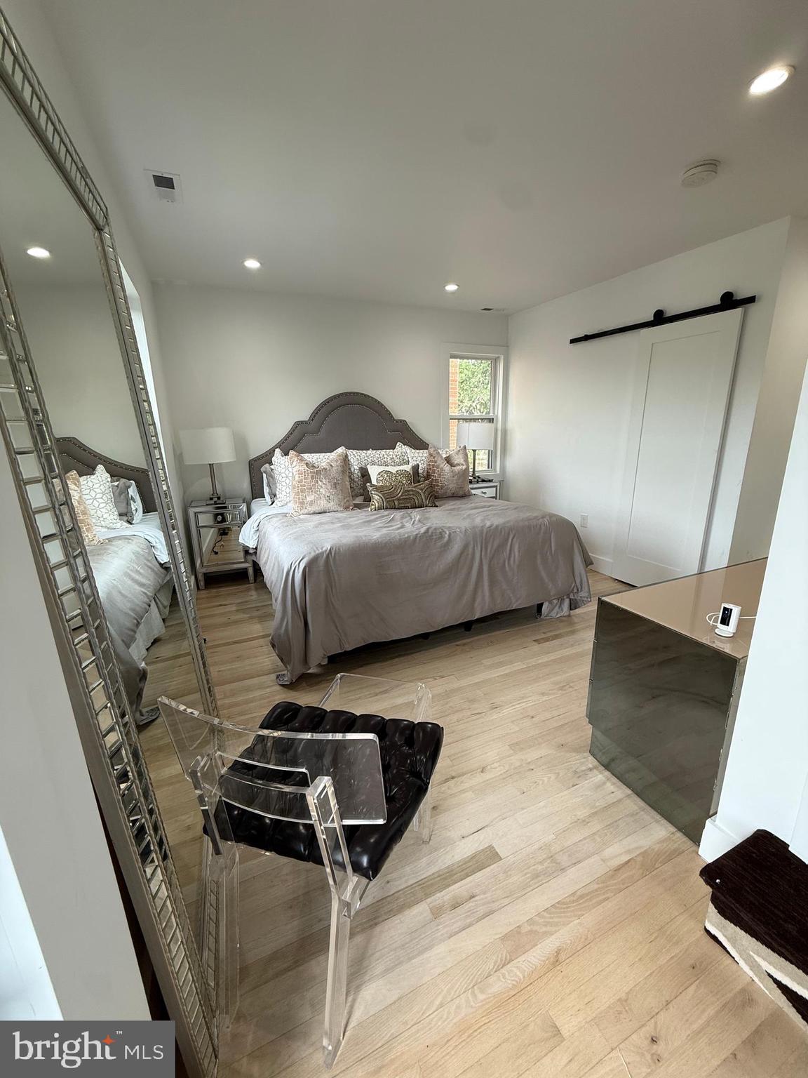 3323 CARPENTER STREET SE