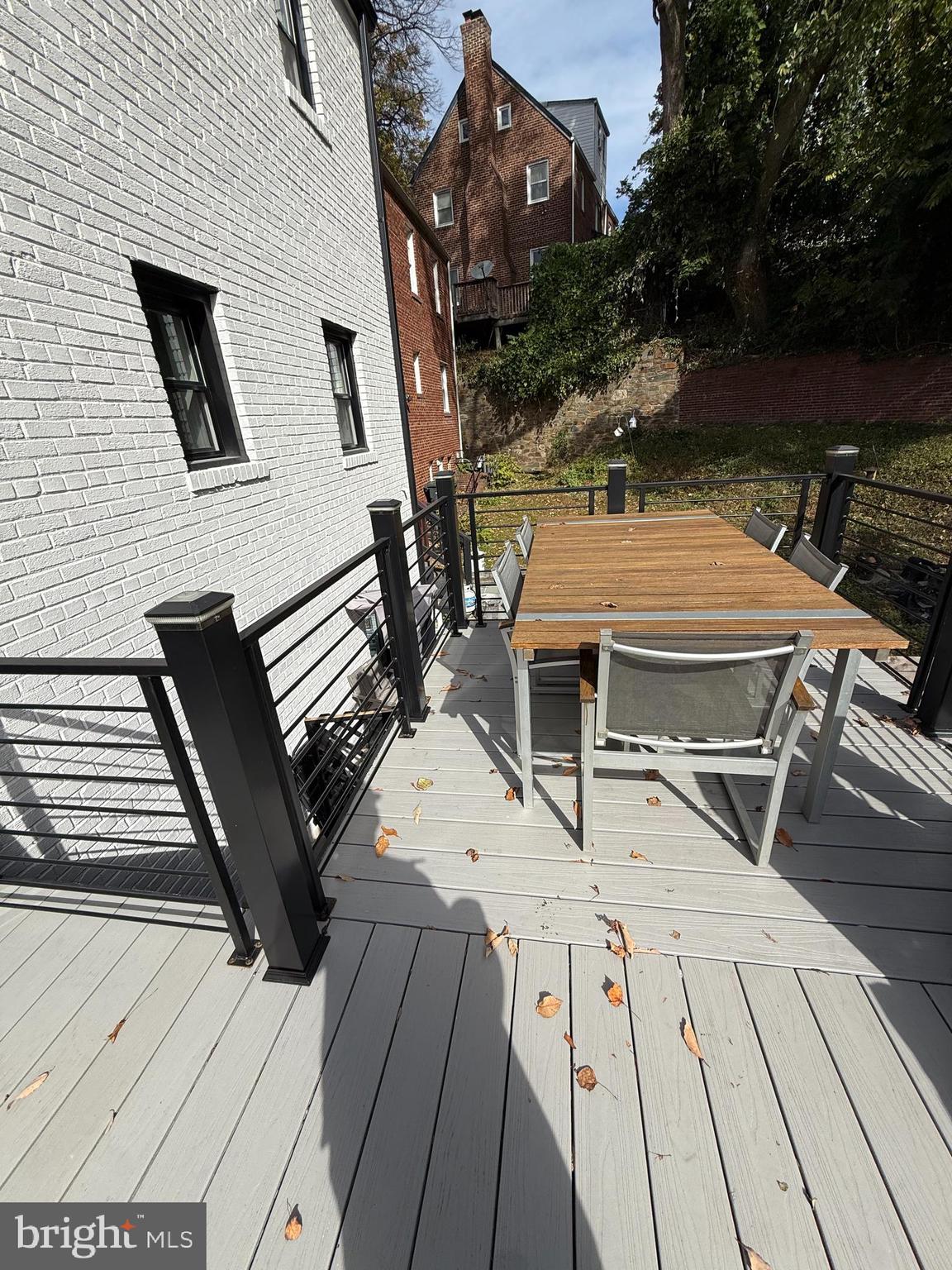 3323 CARPENTER STREET SE