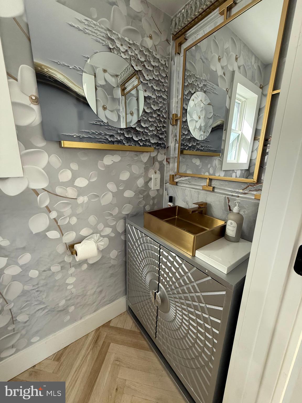 3323 CARPENTER STREET SE