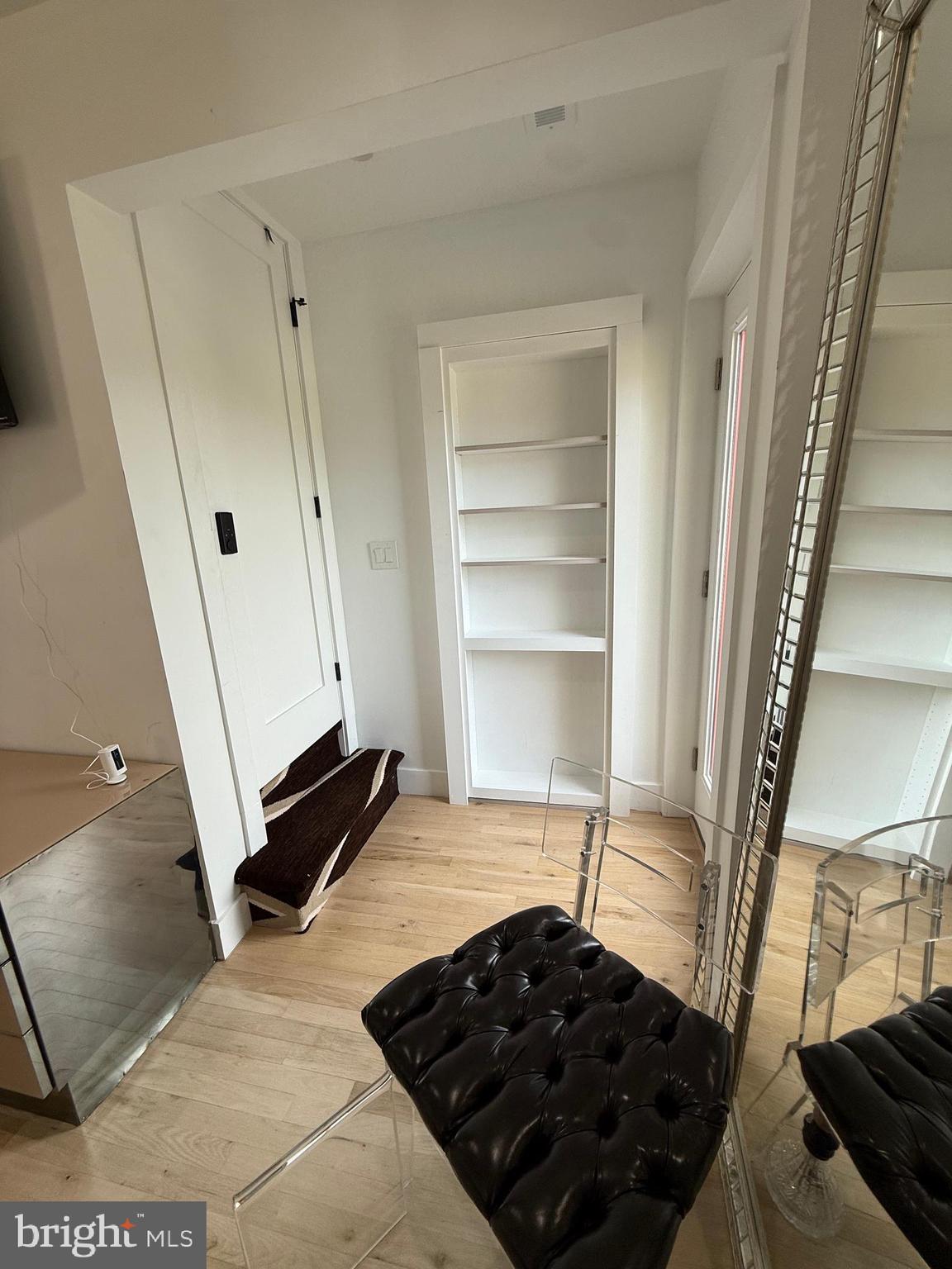 3323 CARPENTER STREET SE