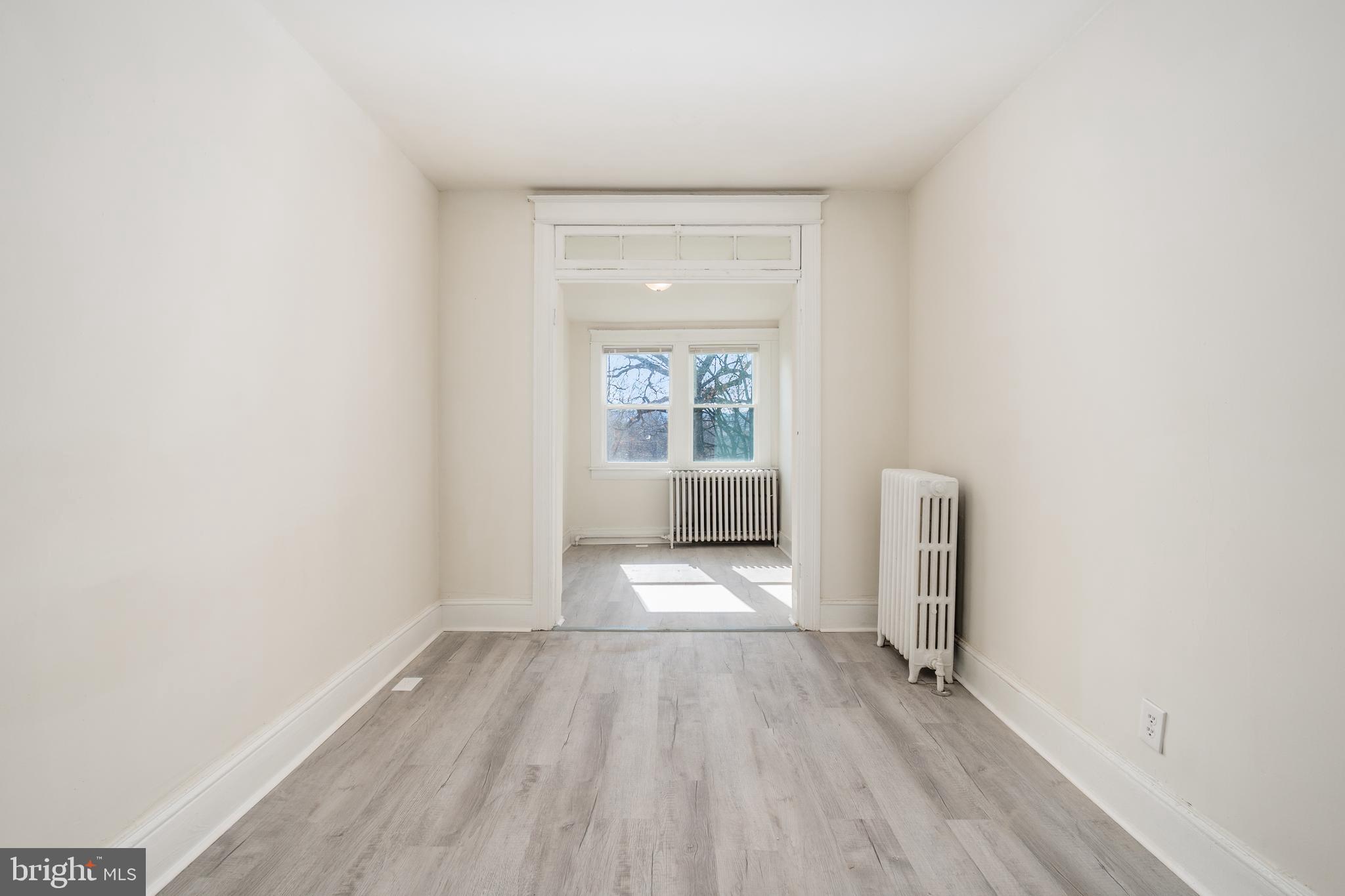 1805 POTOMAC AVENUE SE