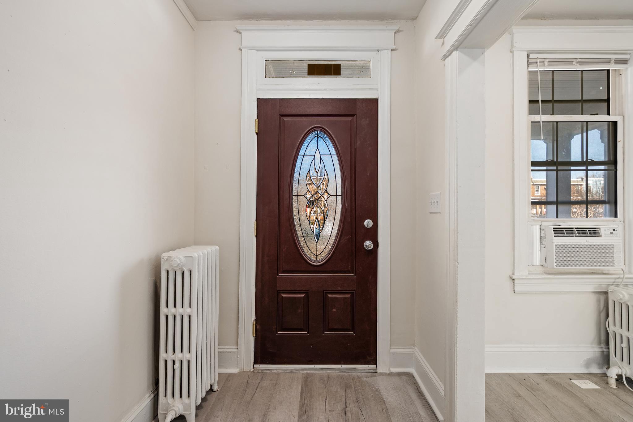 1805 POTOMAC AVENUE SE