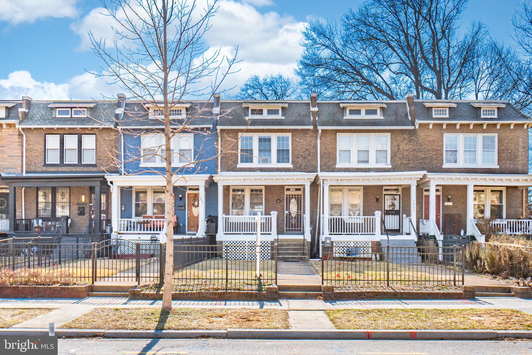 1805 POTOMAC AVENUE SE