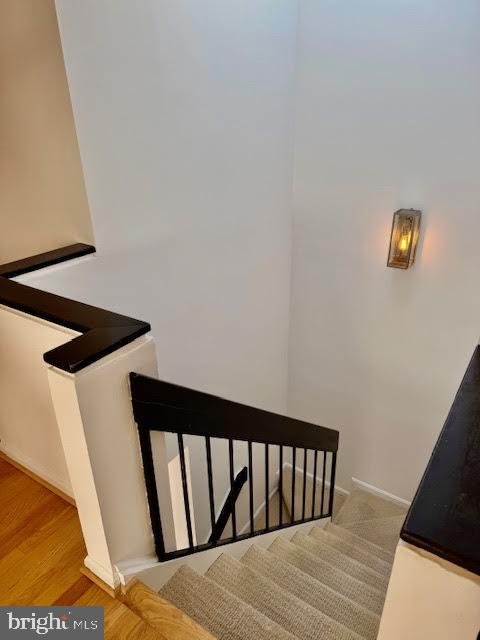 3871 PORTER STREET NW E293