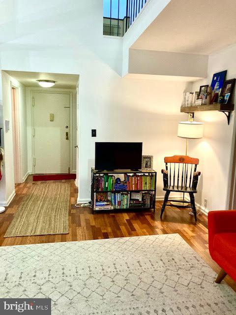 3871 PORTER STREET NW E293