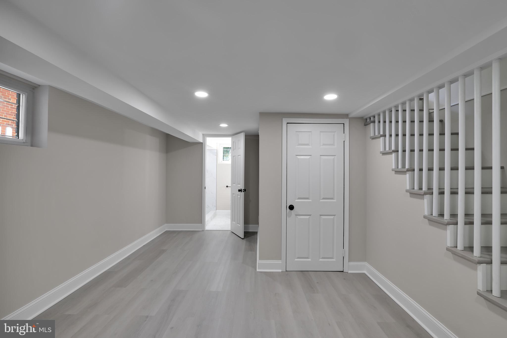 2411 SAVANNAH STREET SE