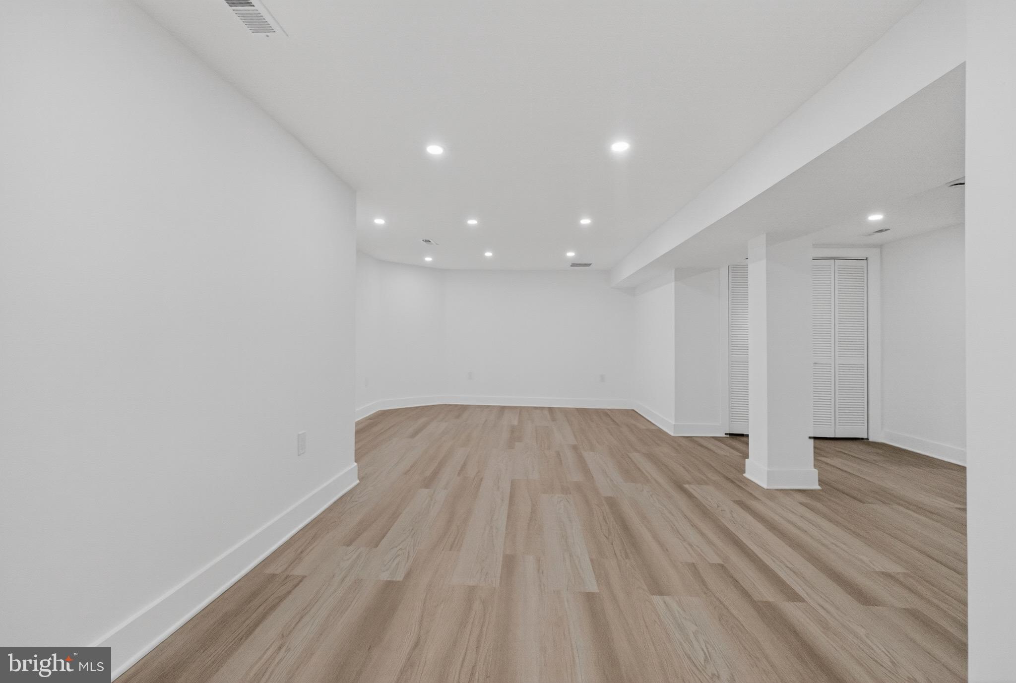 1923 JACKSON STREET NE