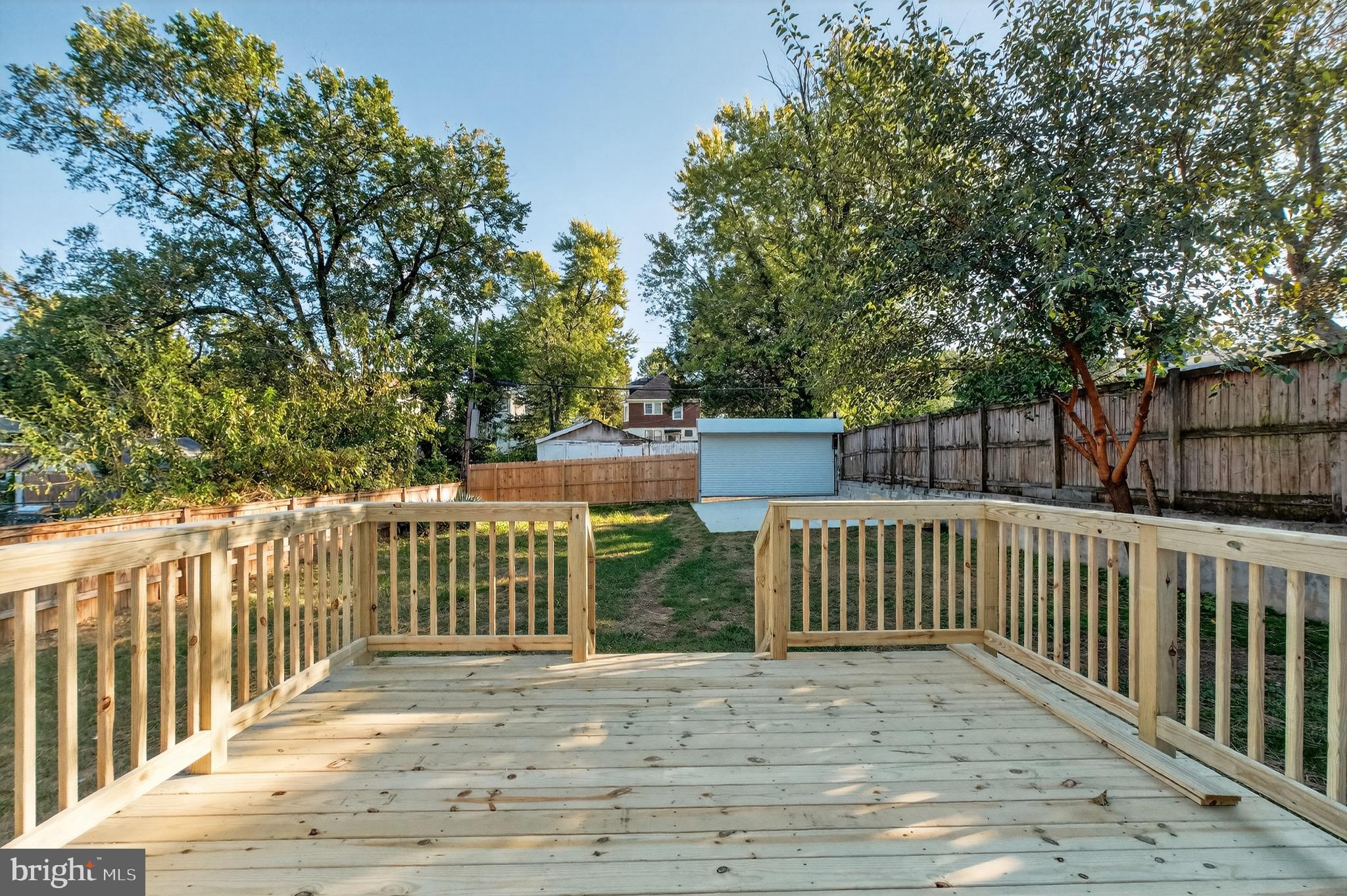 1923 JACKSON STREET NE