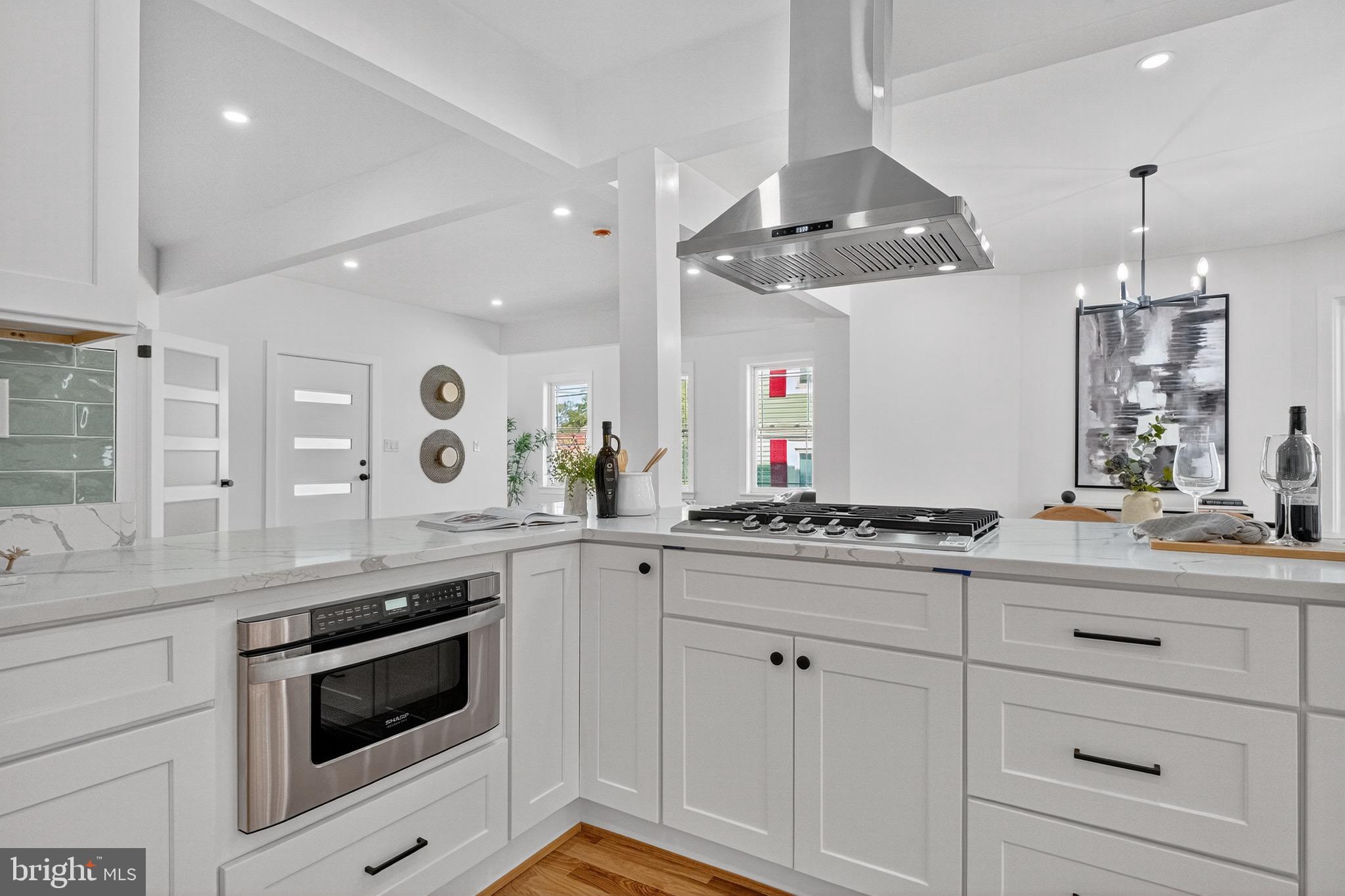 1923 JACKSON STREET NE