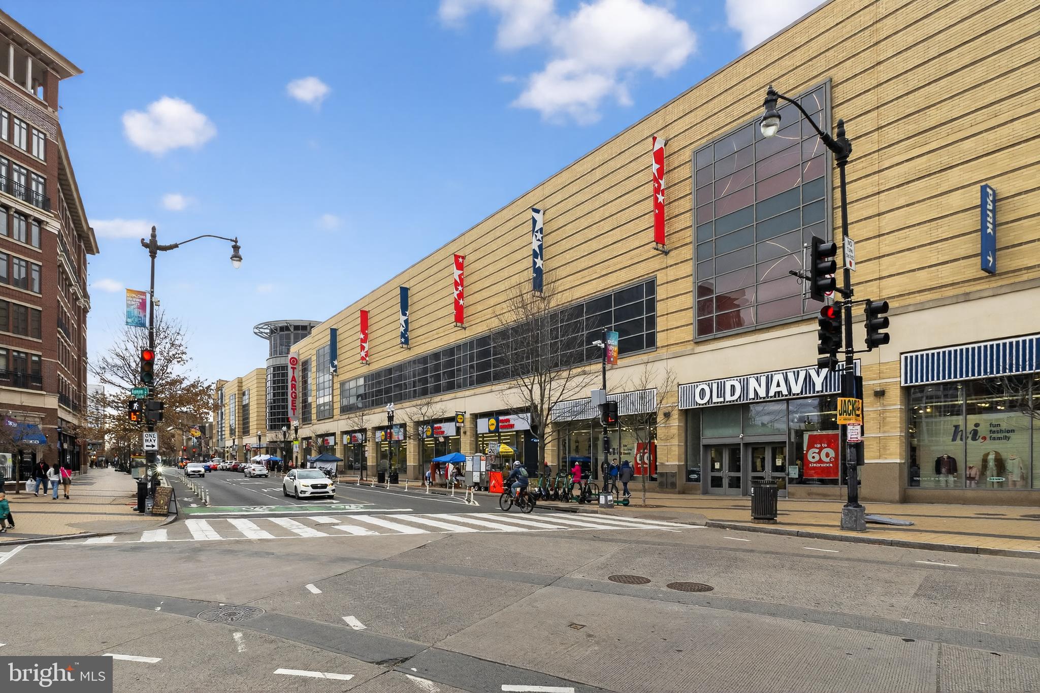 1436 MERIDIAN PLACE NW LL06