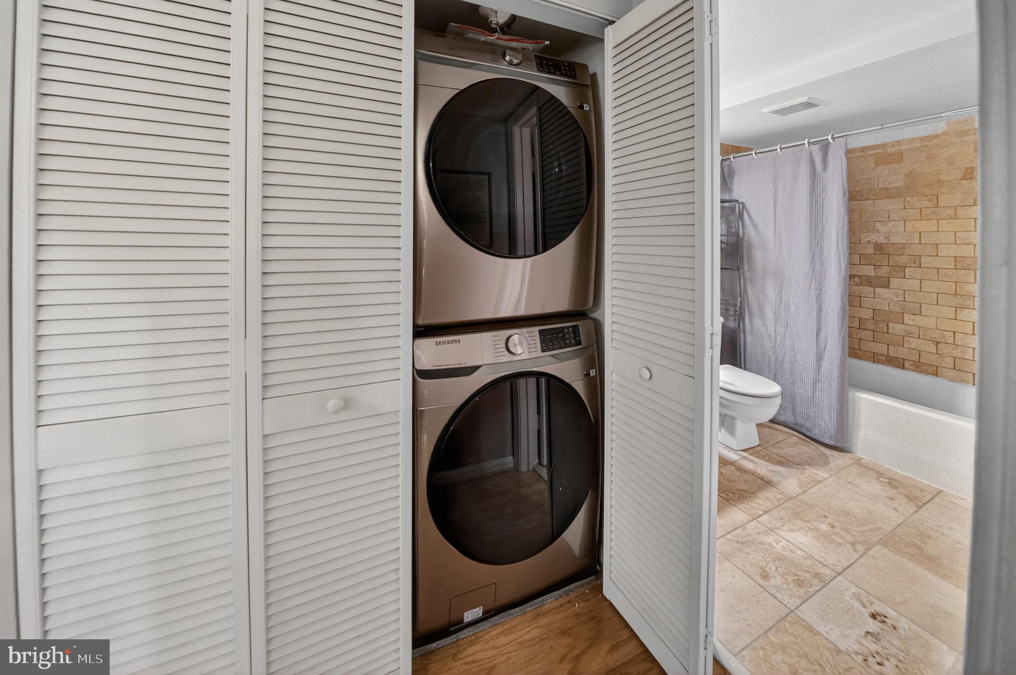 1436 MERIDIAN PLACE NW LL06