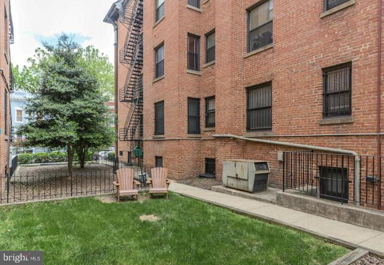 1436 MERIDIAN PLACE NW LL06