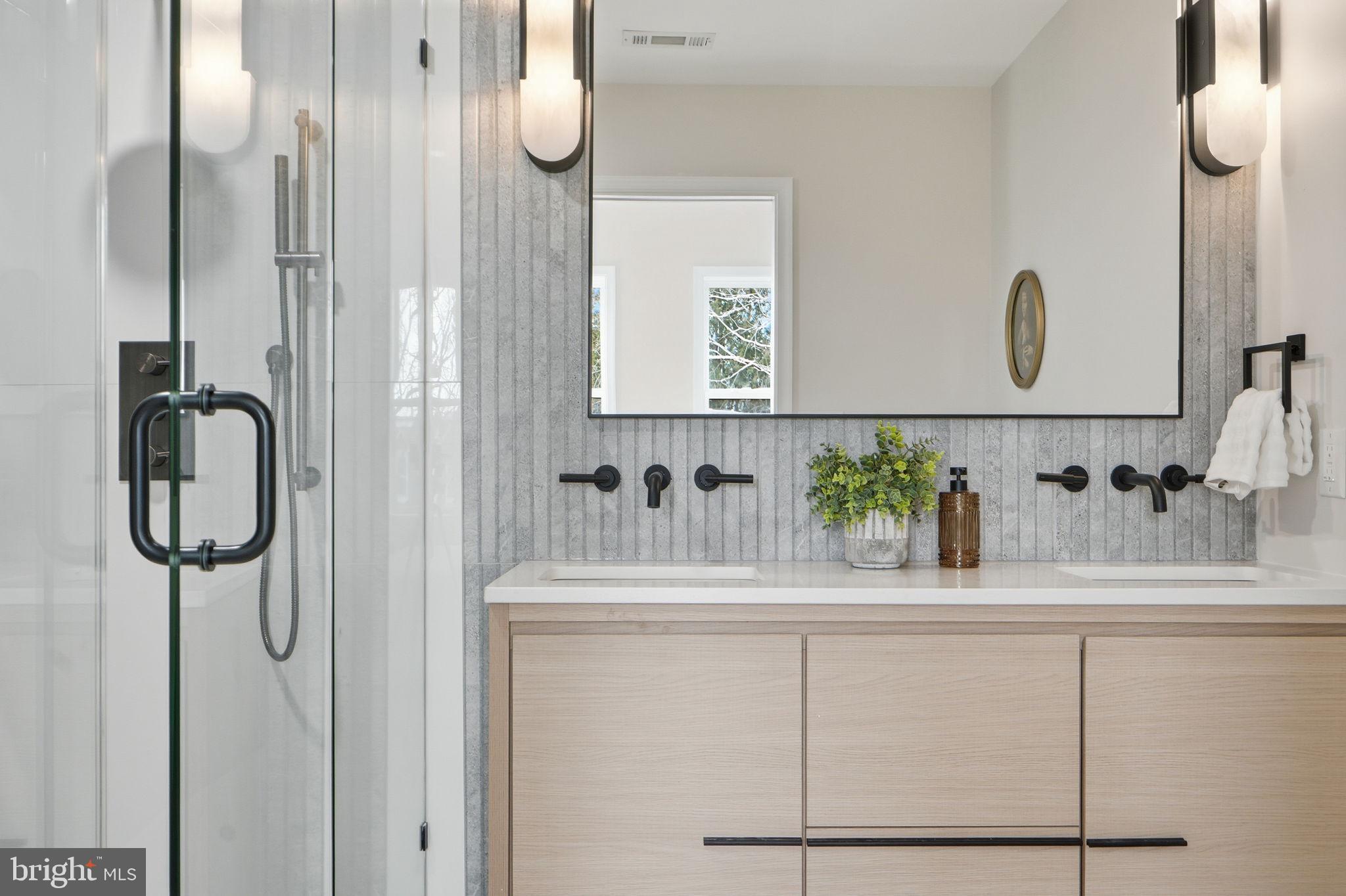 1412 TRINIDAD AVENUE NE