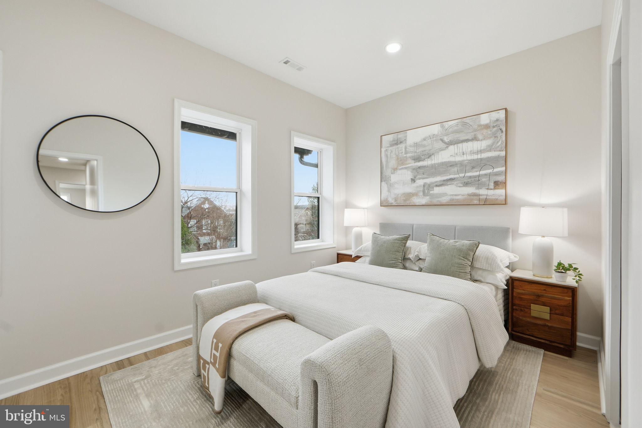 1412 TRINIDAD AVENUE NE