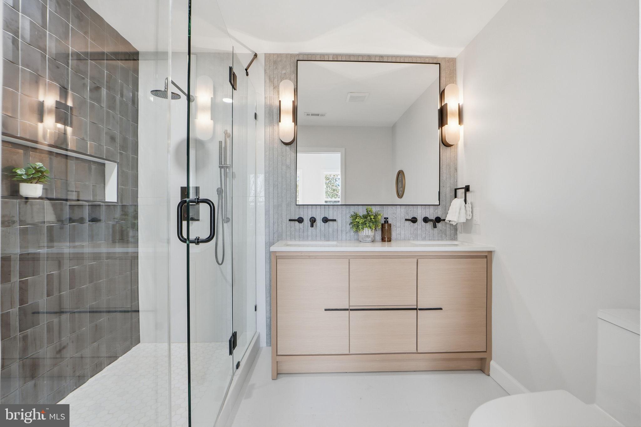 1412 TRINIDAD AVENUE NE