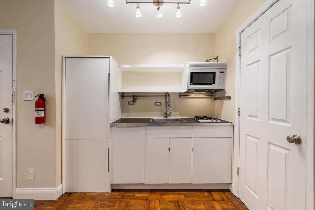 1415 T STREET NW 101