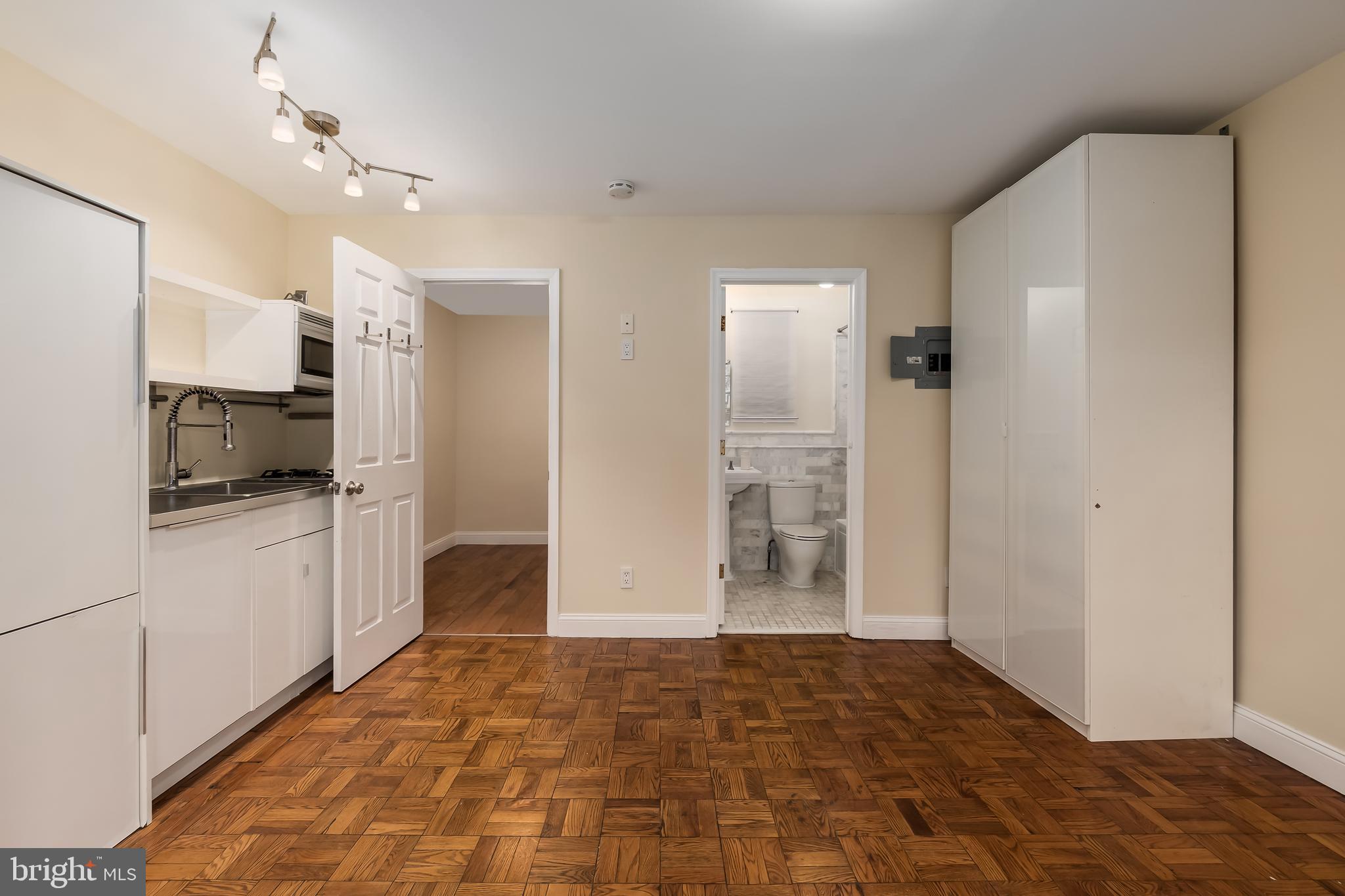 1415 T STREET NW 101