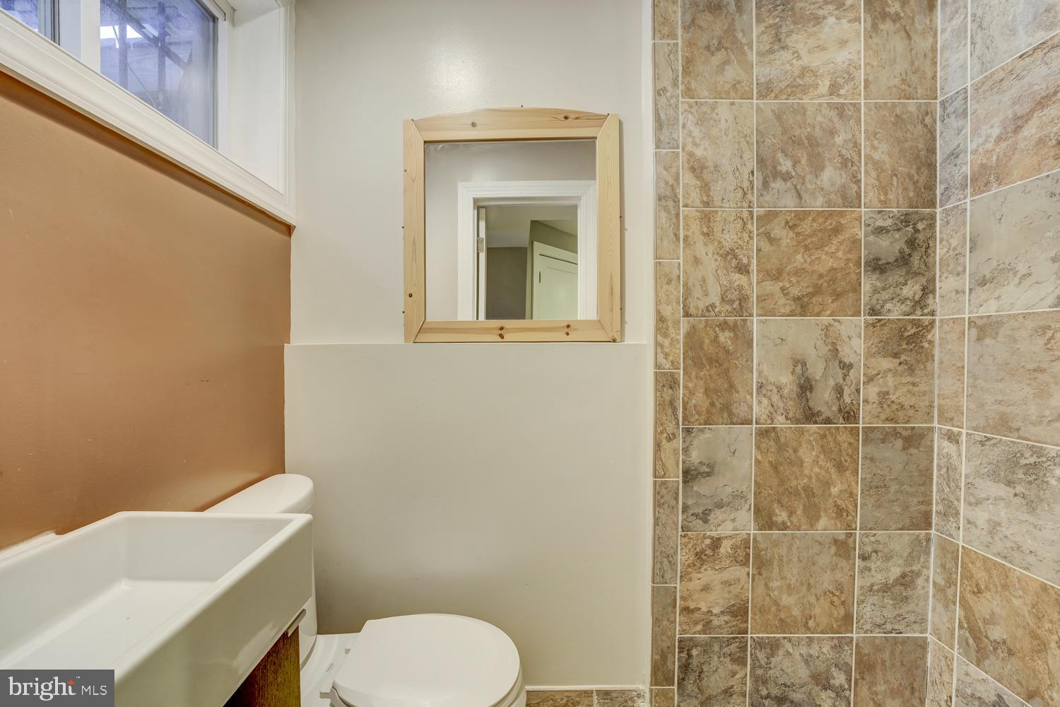 3958 BLAINE STREET NE