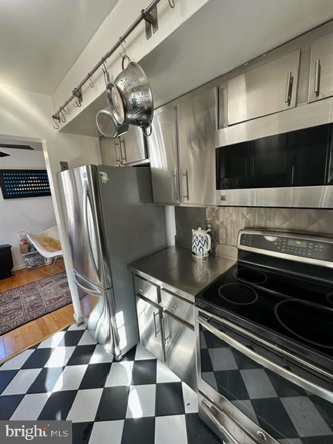 3770 39TH STREET NW A133