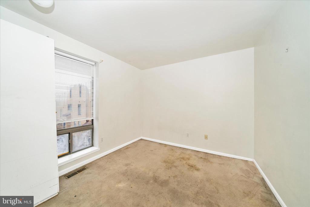 3136 BANNEKER DRIVE NE 3136