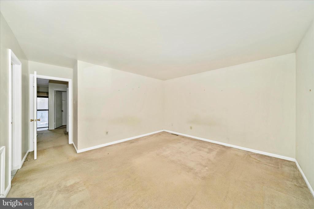 3136 BANNEKER DRIVE NE 3136