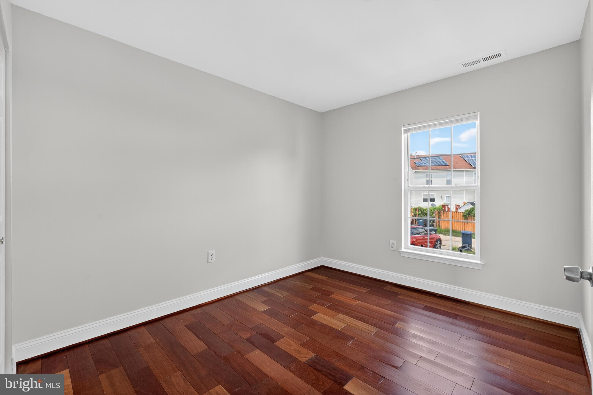 1827 FREDERICK DOUGLASS PLACE SE