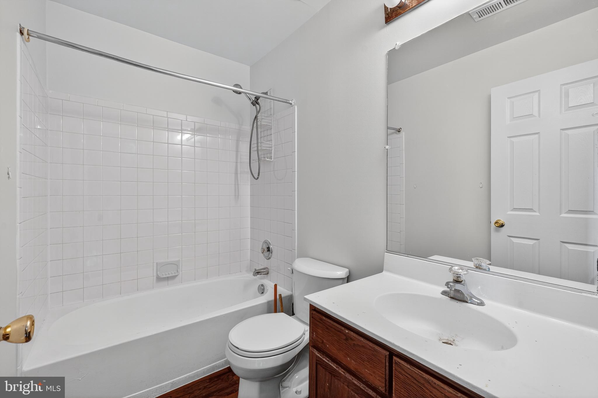 1827 FREDERICK DOUGLASS PLACE SE