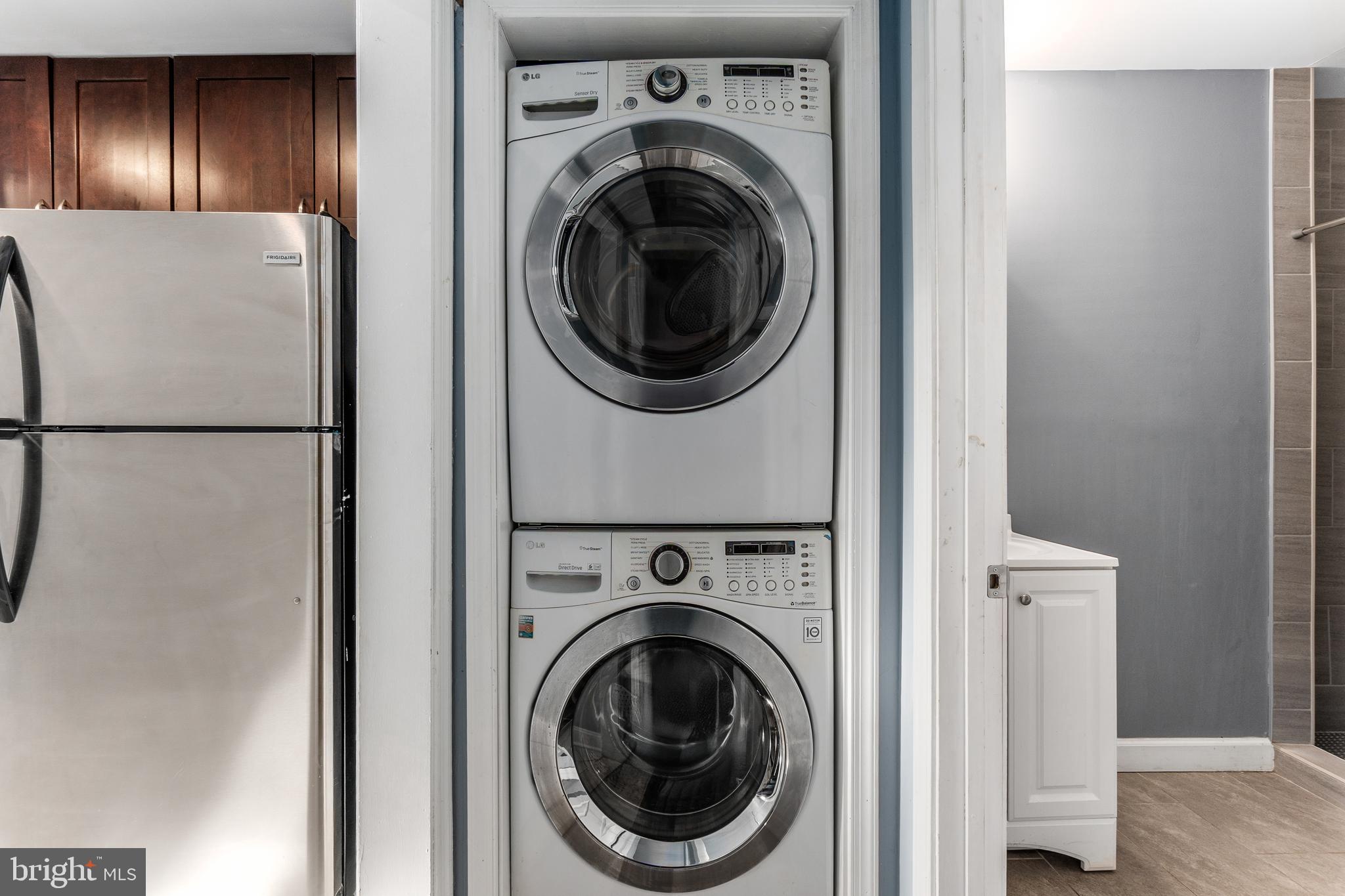 1619 BUTLER STREET SE 3