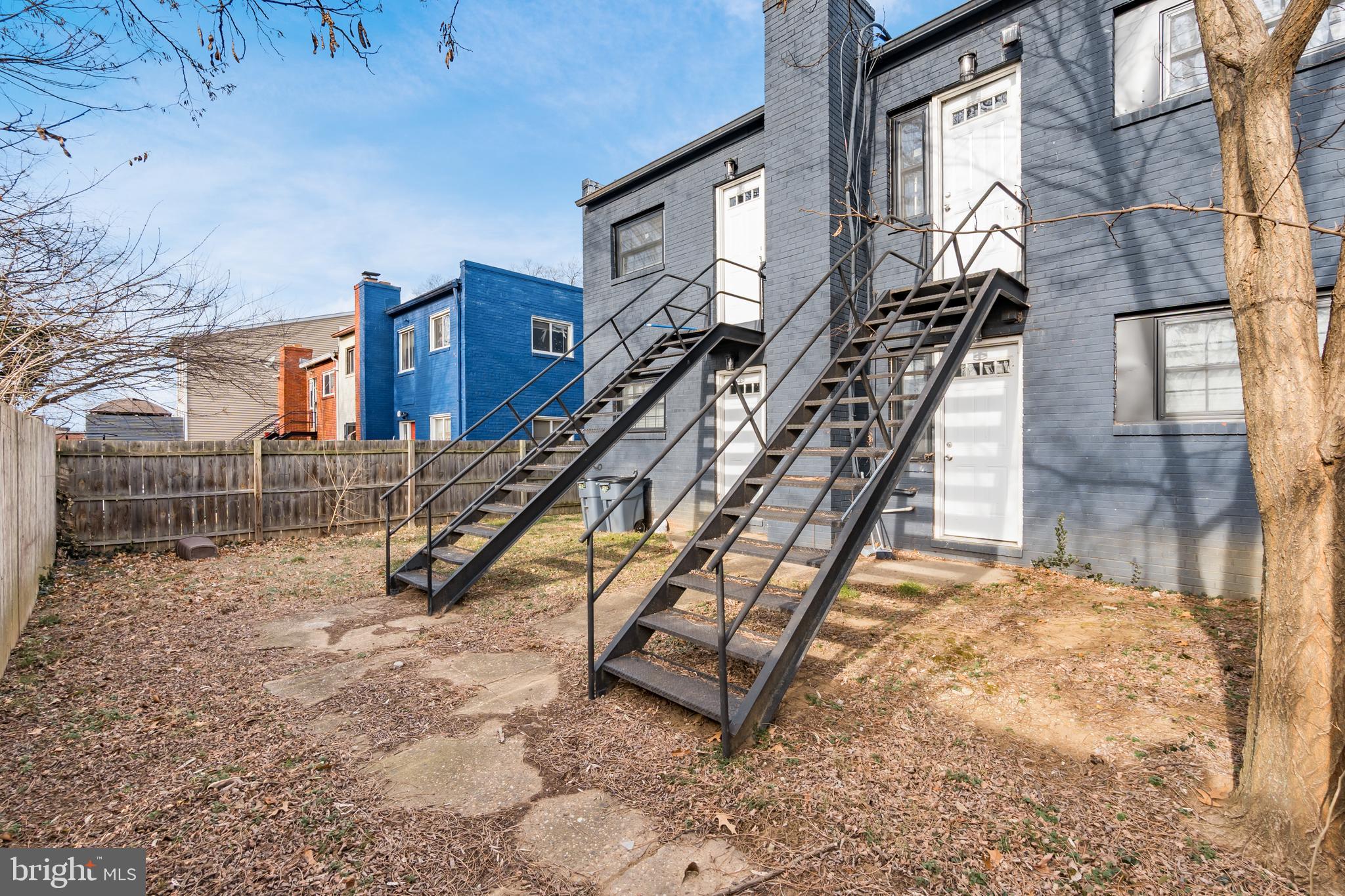 1619 BUTLER STREET SE 3