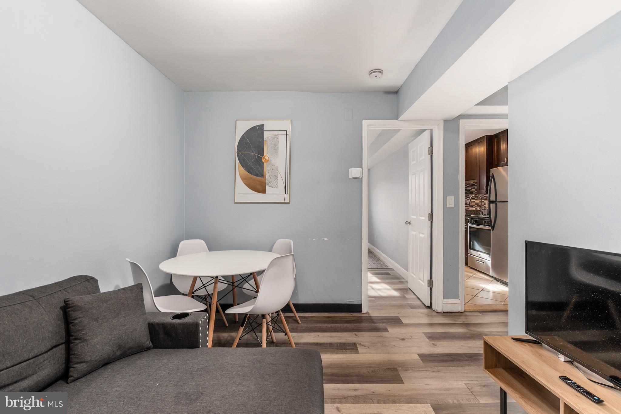 1619 BUTLER STREET SE 3