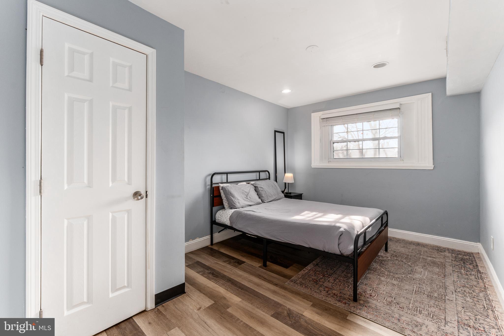 1619 BUTLER STREET SE 3