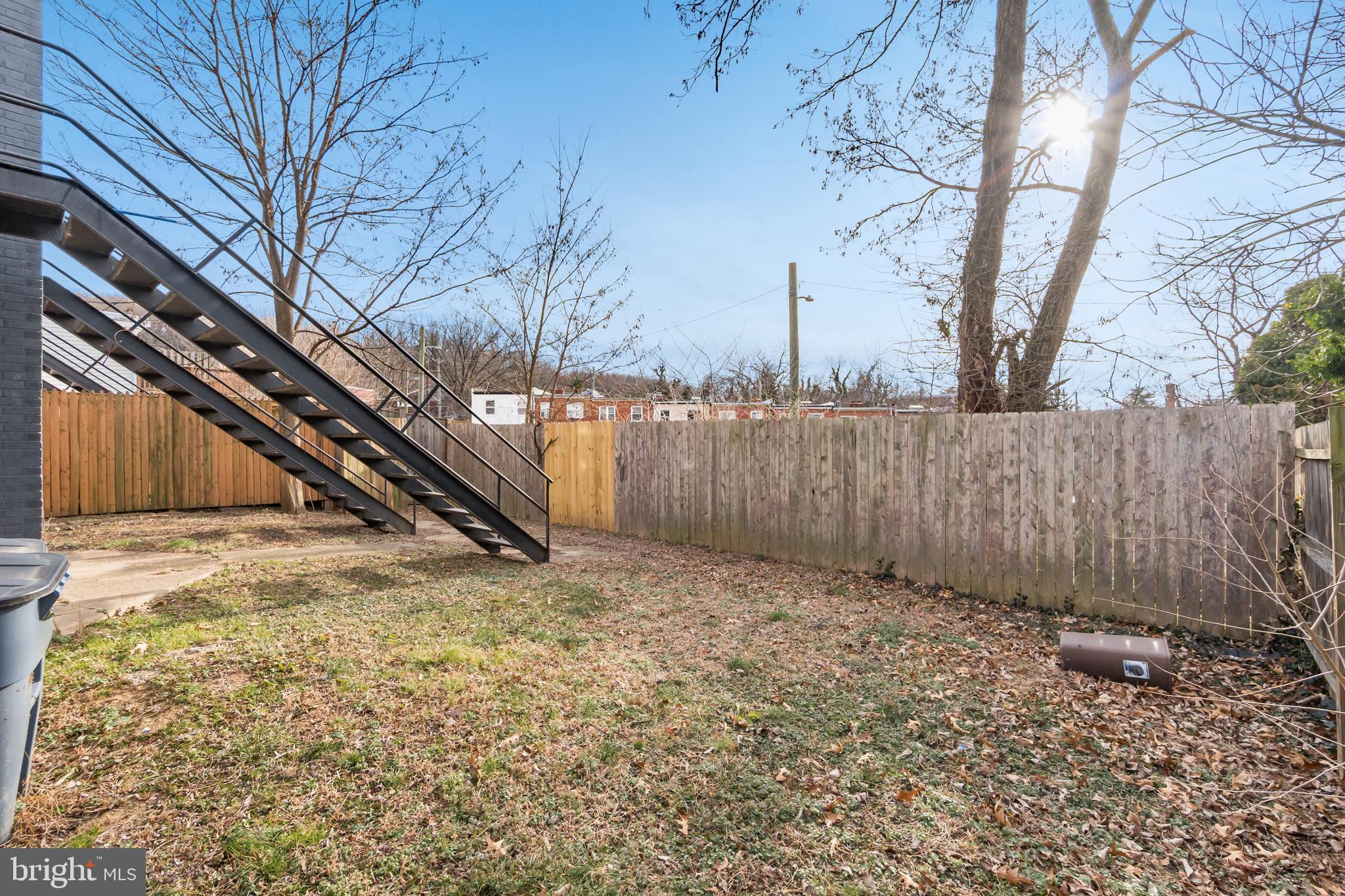 1619 BUTLER STREET SE 3