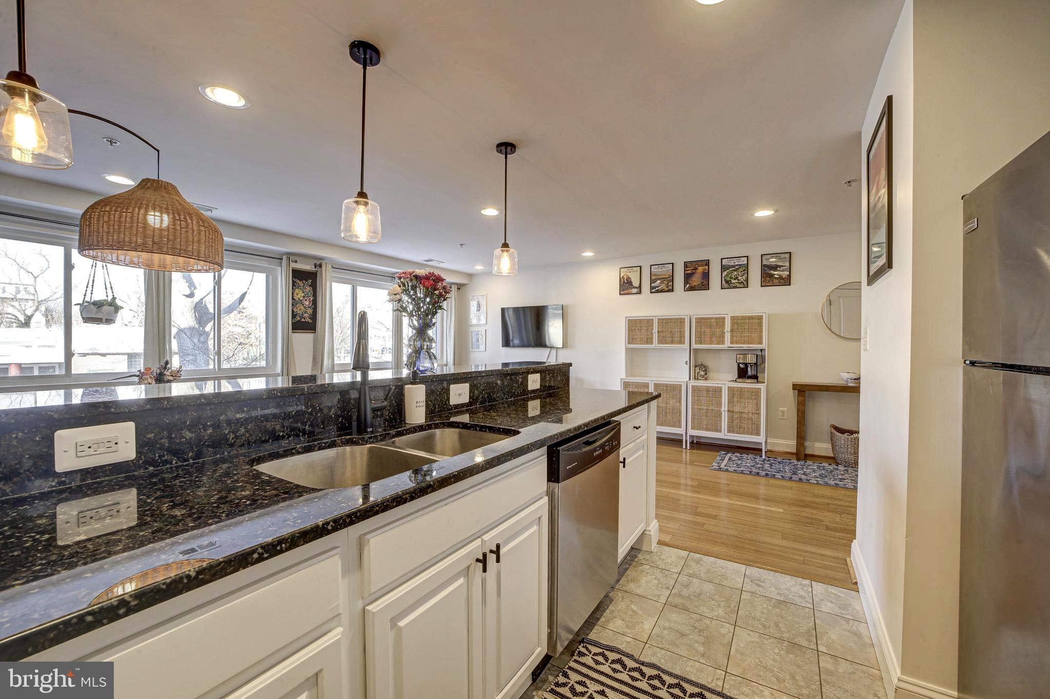 804 TAYLOR STREET NW 201