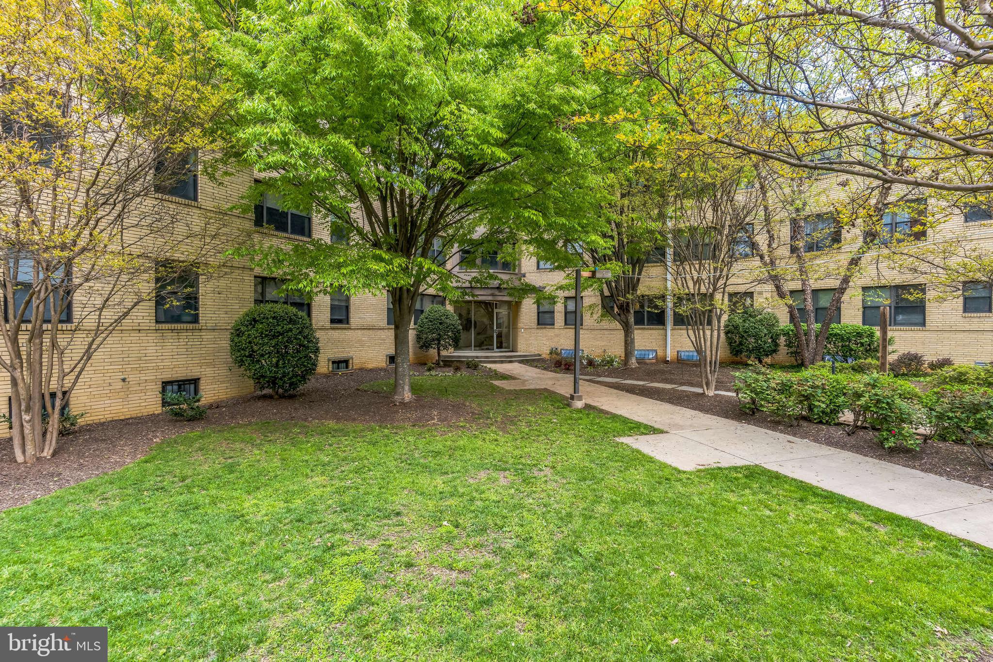 212 OAKWOOD STREET SE 218