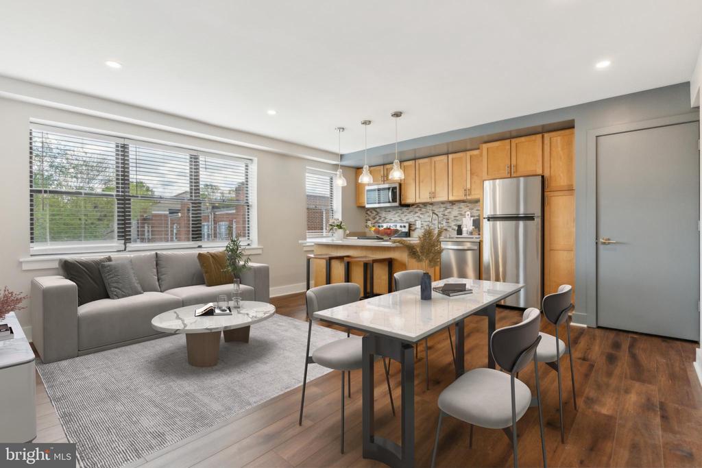 212 OAKWOOD STREET SE 218